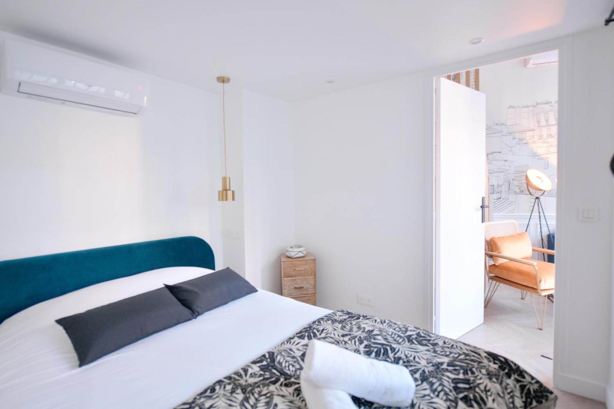 Montmartre Marvel! Designer Apartment Near Metro Paris Exterior foto
